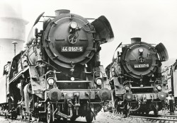 01bBHRn So  743-2 Dampflokomotiven im Einsatz 44 0167-5