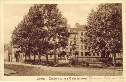 BIW 585 Weimar Wielandplatz mit Wielanddenkmal (44456)
