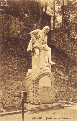 COM    25 WEIMAR Shakespeare-Denkmal -hs