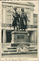 HWW   29 Weimar Goethe- und Schiller-Denkmal