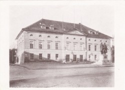 LHW oN Altes Weimar Theater -hs