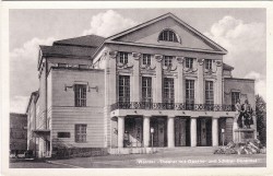 OBN R14 Weimar Theater mit Denkmal