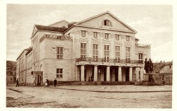PWW oN Weimar Hoftheater -F