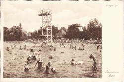 SCL 24123 Weimar Schwimmbad a -hs