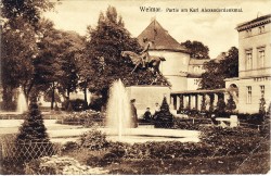 XXX oN Weimar Partie am Karl Alexanderdenkmal