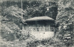 ZVD 584 Weimar Gruss aus Weimar Borkenhäuschen (1908) ZVD 584 Weimar Gruss aus Weimar Borkenhäuschen (1908)