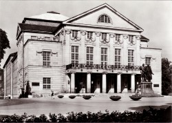 01bBHRa 09-4876 Weimar Deutsches Nationaltheater