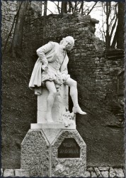 LHW 301 Weimar Shakespeare-Denkmal -he