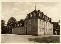 LHW oN Weimar Wittumspalais (1954)