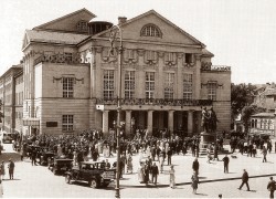 LHWn 103 Weimar Theater um 1930