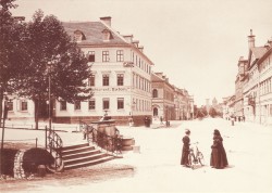 LHWn 134 Weimar Wielandplatz um 1900 -gs