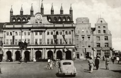 10WVG    18 Rostock Rathaus (1957)