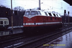 01698  -  25.01.1994 - Erfurt  -  228 671-4 -